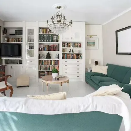 Gran Adosado Con Piscina Privada En Zona Muy Tranquila Ferienhaus